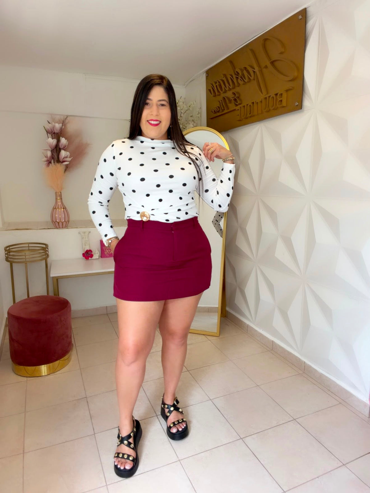 Wine Skort (Incluye Correa)