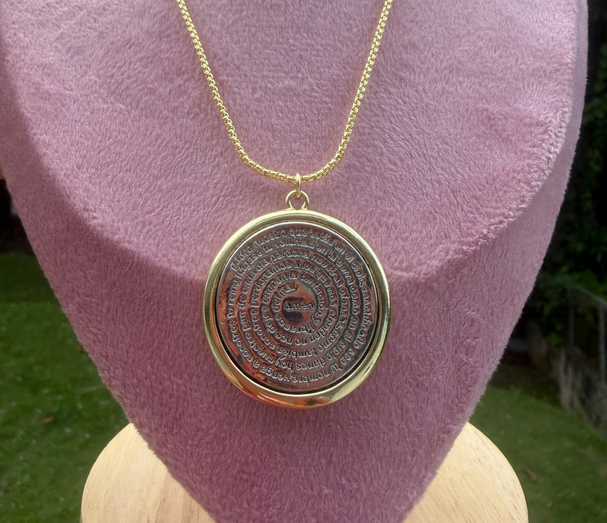 Collar ajustable padre nuestro
