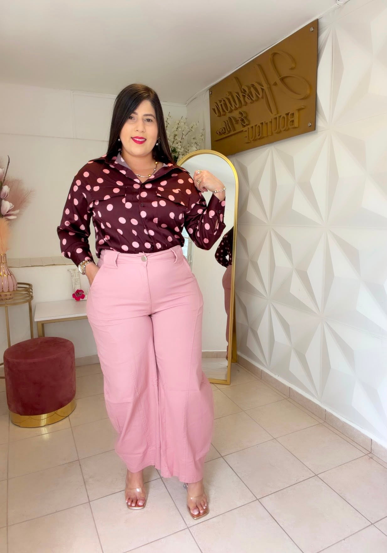 Wine Top Polka Dots in Pink
